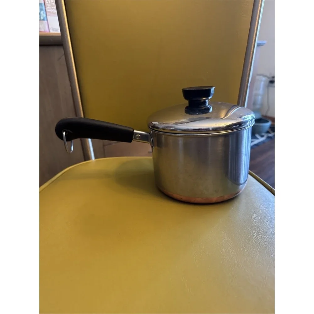 Revere Ware 1801 VTG 1 1/2 Qt Copper Bottom Stainless Sauce Pan Lid Clinton ILL