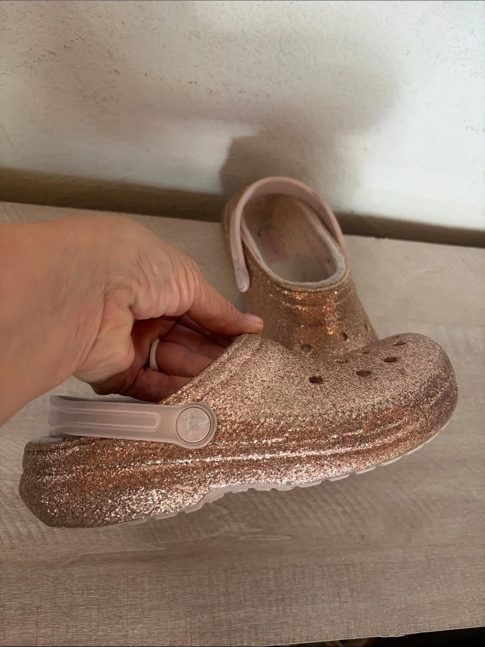 Crocs Glitter Slip-On Clogs kids Soft Lining - Rose Gold Junior 4 nice condition