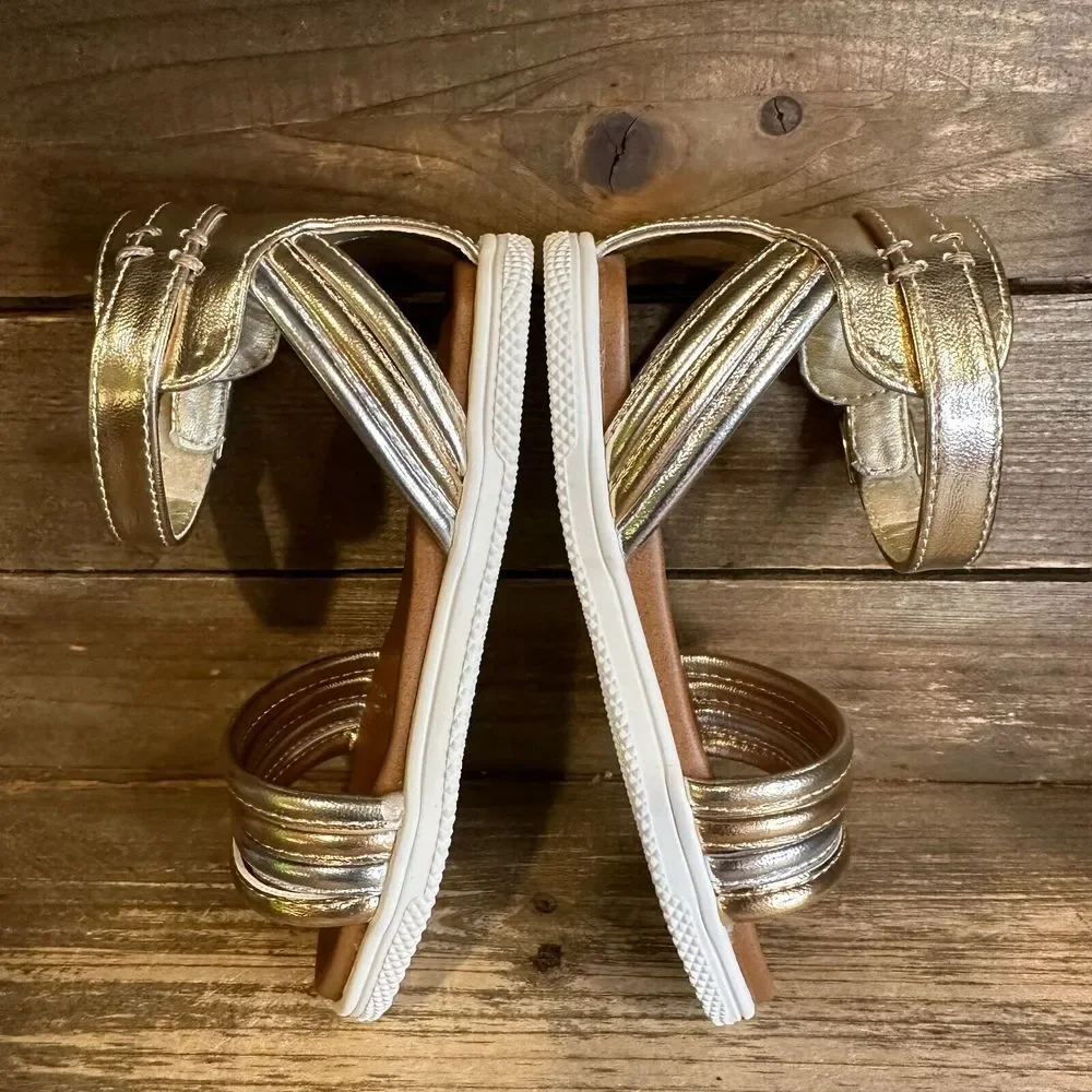 MIA size 8c