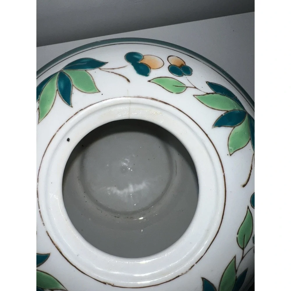 N/A 20ndecorative vase