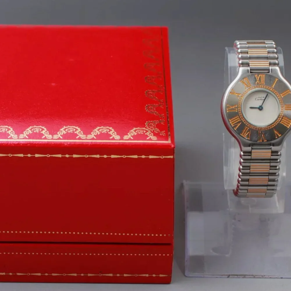 MINT CARTIER LADIES WATCH WITH ORIGINAL BOX
