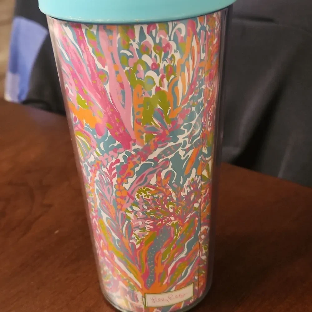 Lilly Pulitzer Travel Insulated Tumbler in Nautical Coral Print