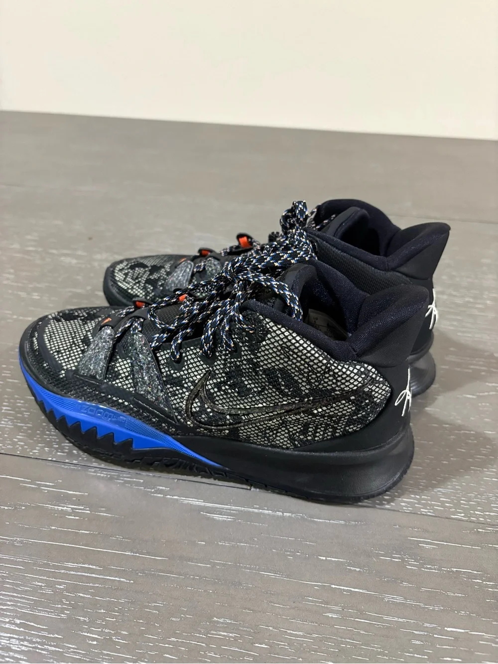 Nike Kyrie 7 