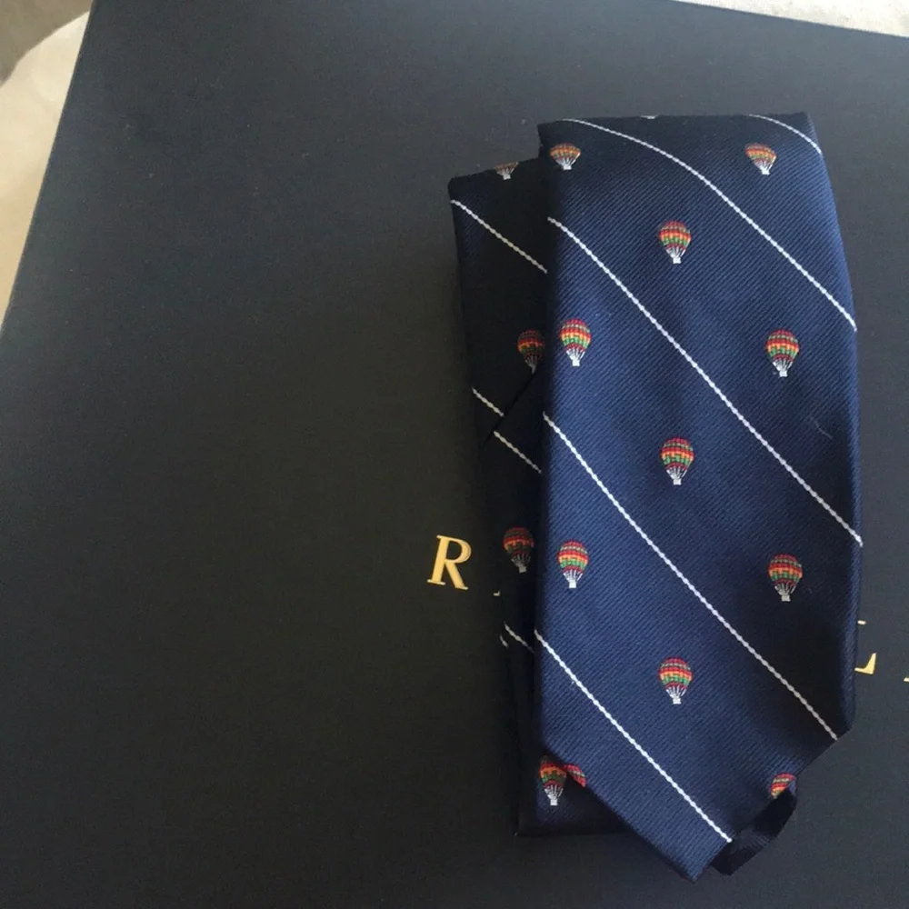Robert Talbot hand sewn for Alan’s navy blue silk poly tie air balloons