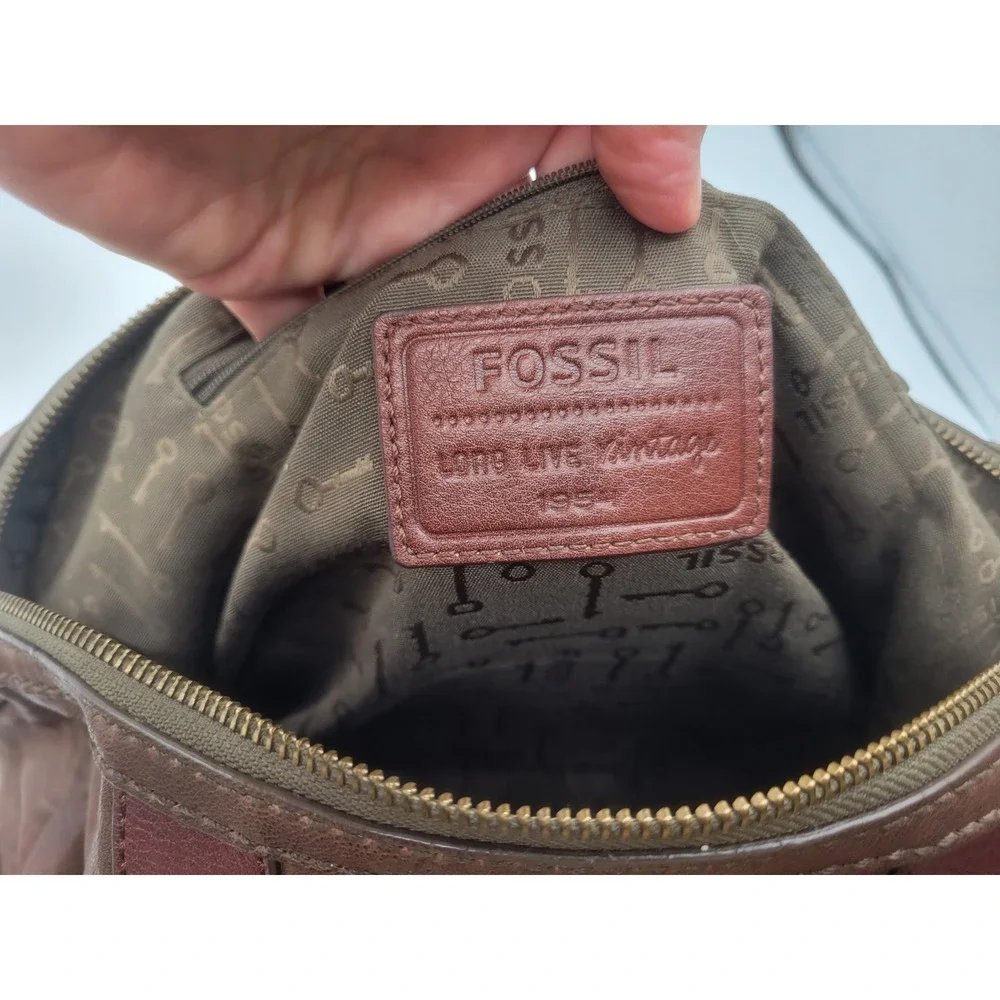 Fossil Brown Leather Satchel Crossbody Bag Brass Hardware Turn Lock Key Charm
