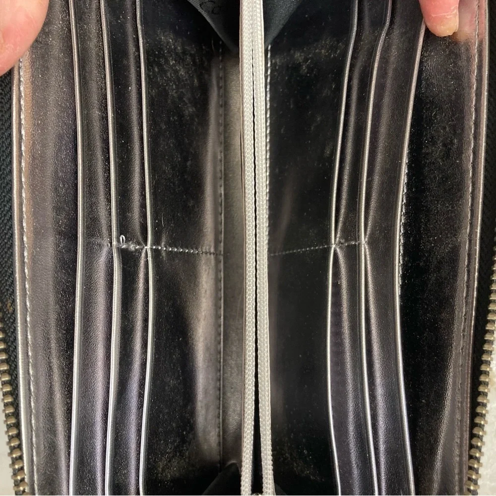 Calvin Klein gently used