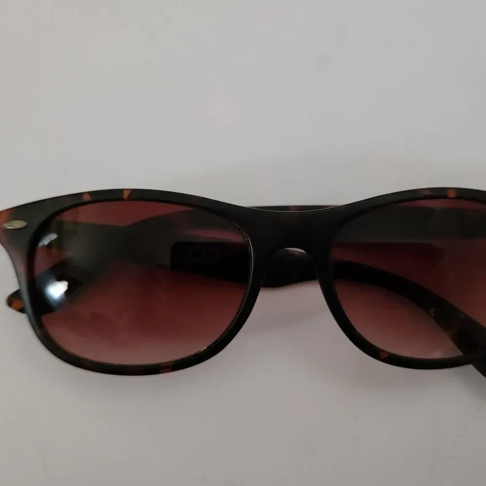 Reaction Kenneth Cole Tortoise Shell sunglasses