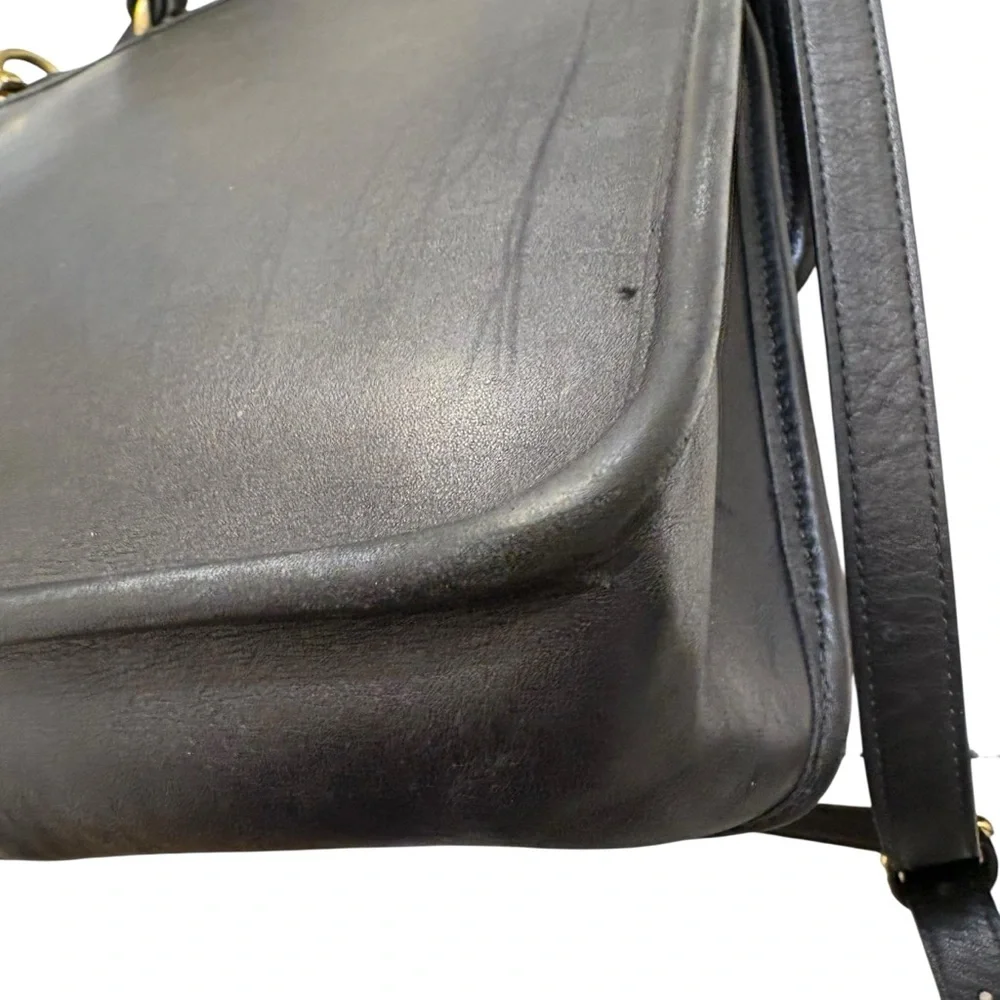 Coach vintage black leather 9927 Dominican Republic Willis bag