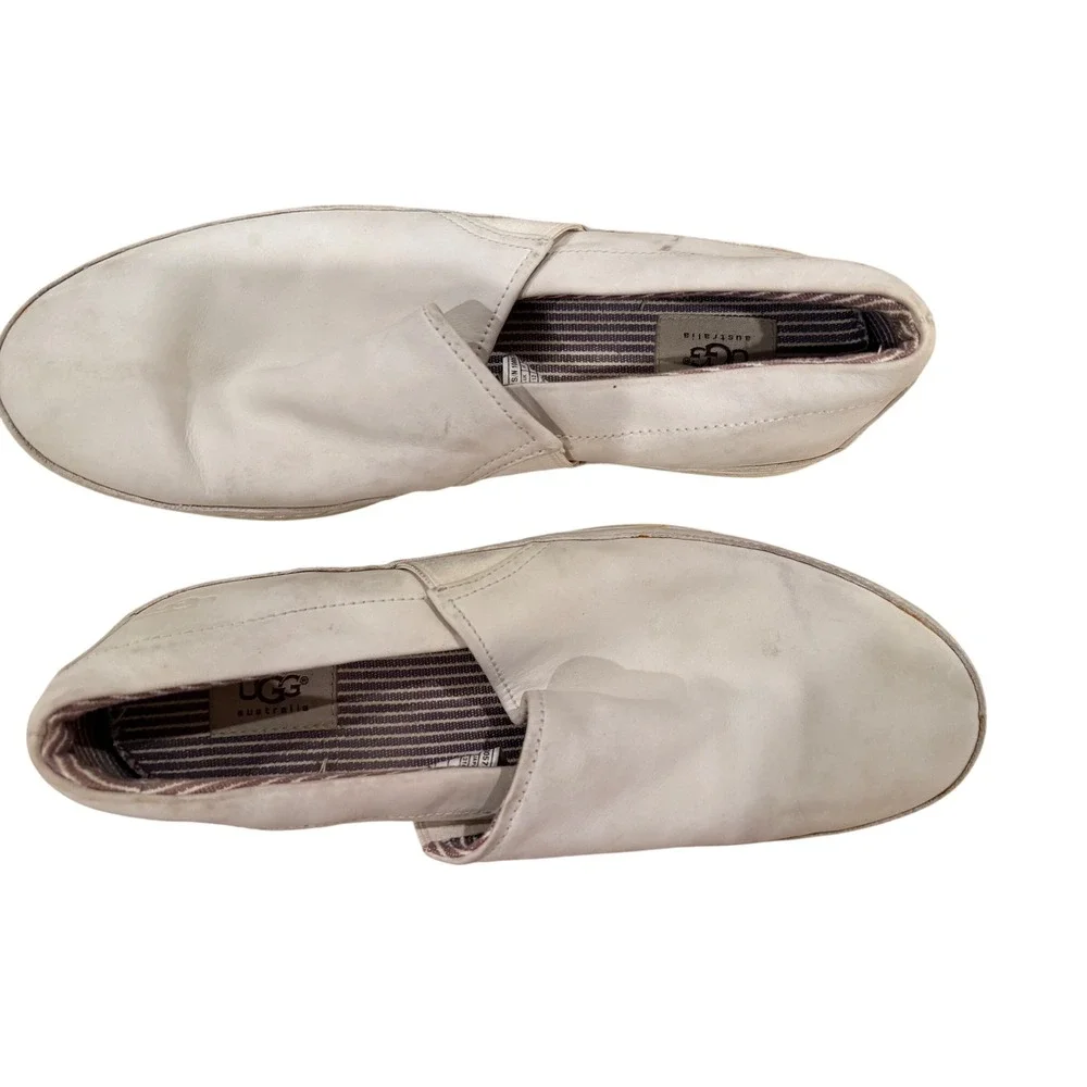 UGG Australia Mens Leather Slip On Loafers Off White Vibram Sole Size 13