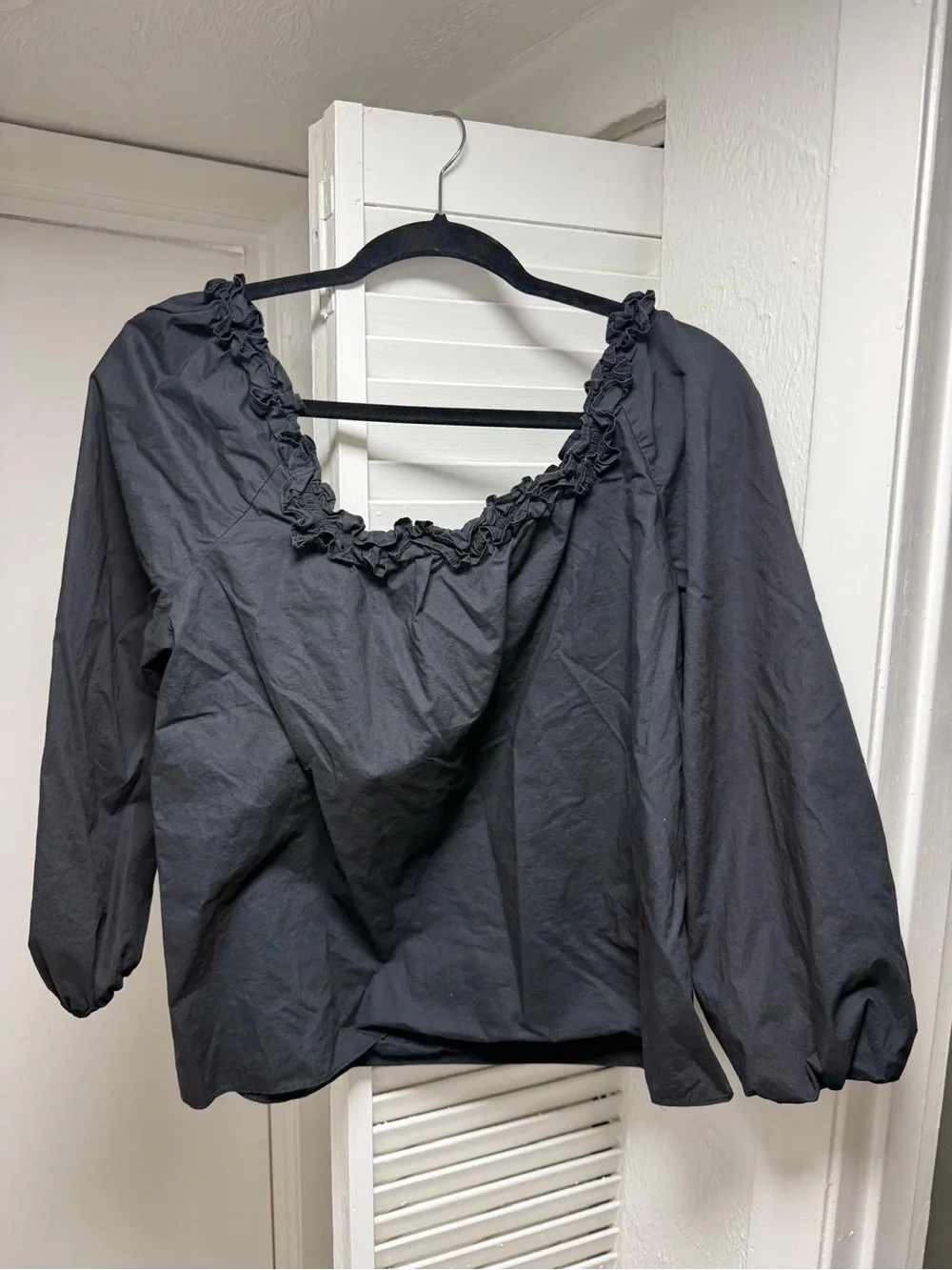 J. Crew Black Ruffled Scoop-Neck Long Sleeve Blouse