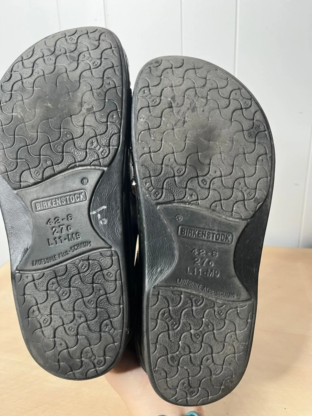Birkenstock 42 width single