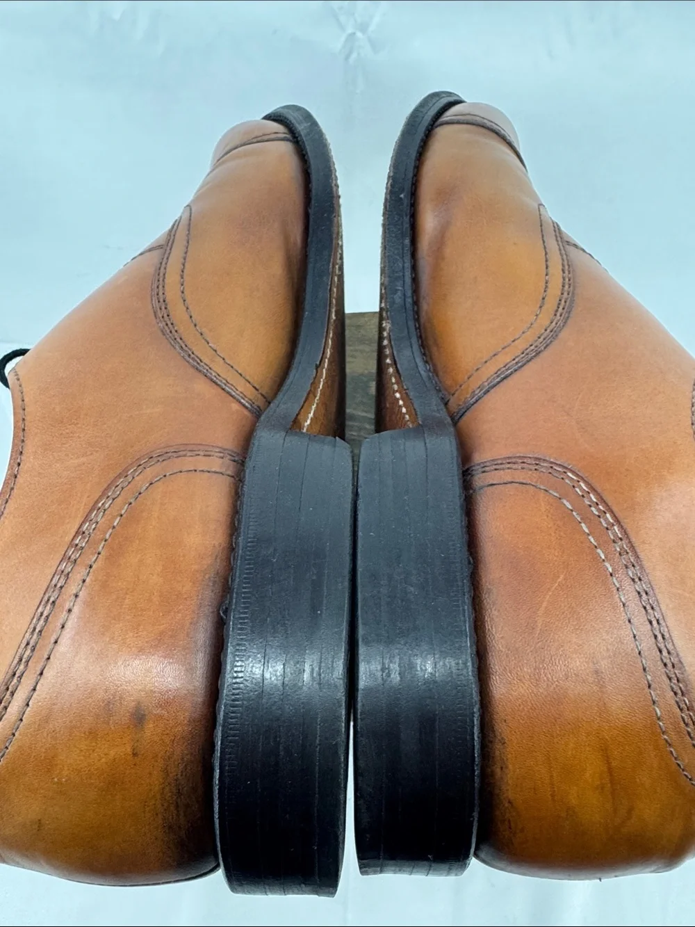 Allen Edmonds Mens Brookwood Leather Cap Toe Dress Shoes in Cognac, sz 11