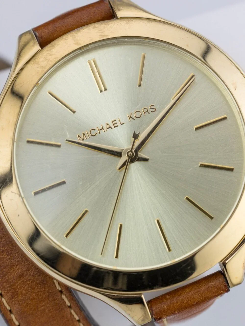 Michael Kors fully functional