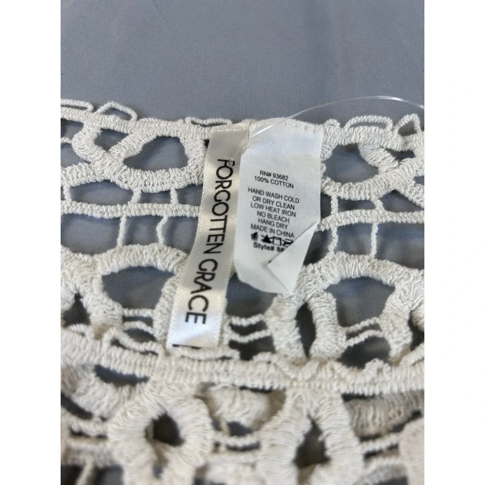 Forgotten Grace Womens Crochet Knit Top Ivory Sleeveless‎ Boho Lace Overlay