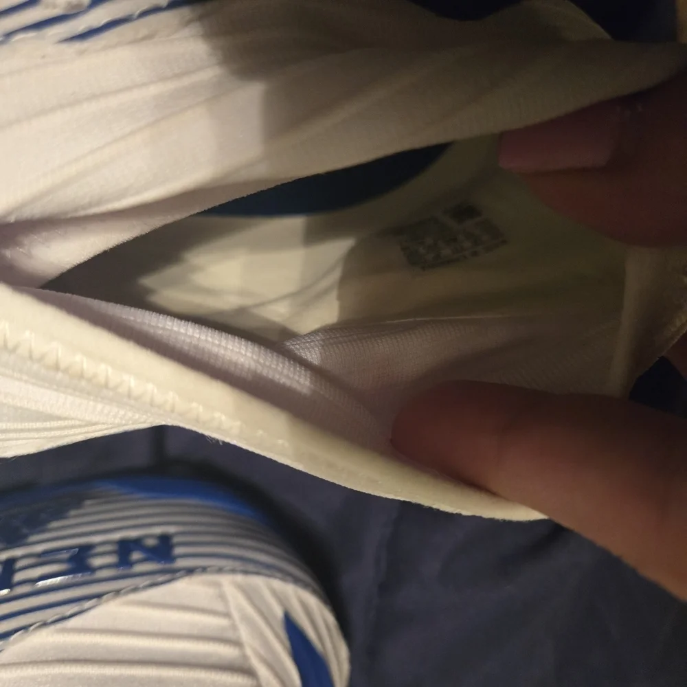 Adidas NEMESIS Men's White and Blue Athletic SOCCER CLEATS 11.5