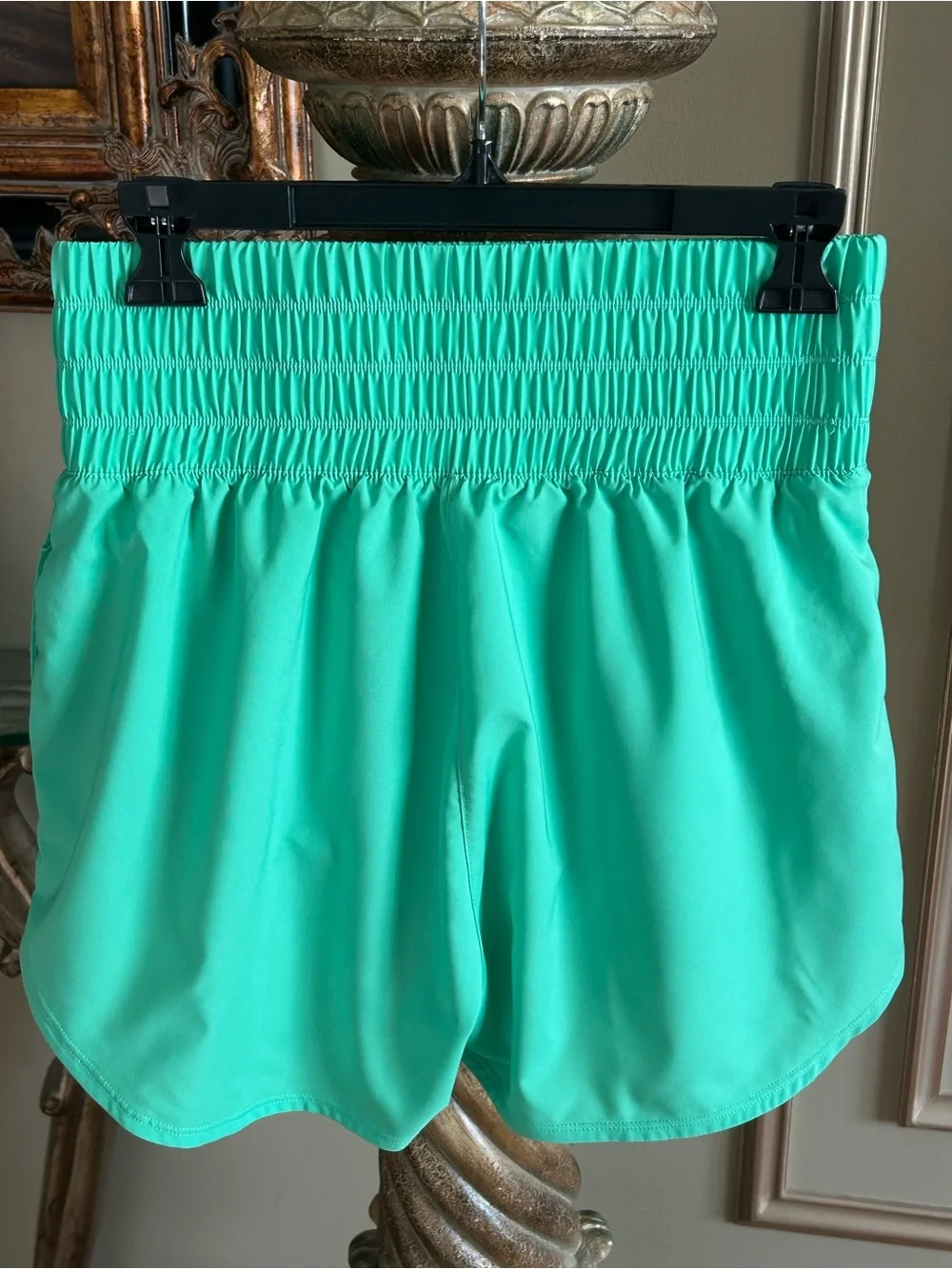 Nike Dri-FIT Tempo Running Shorts Aqua Green Smocked Waist Size Medium
