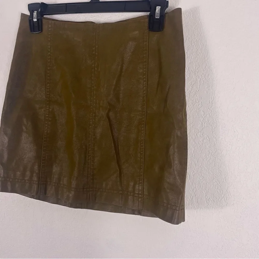 Free People Brownish Green‎ Faux Leather Mini Skirt Size 2