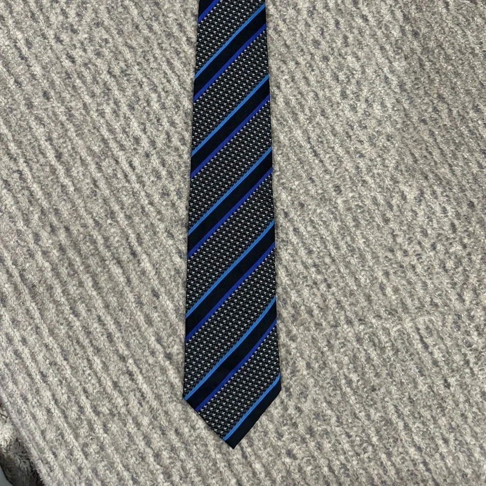 HUGO BOSS Silk Tie , Black with Diagonal Strips