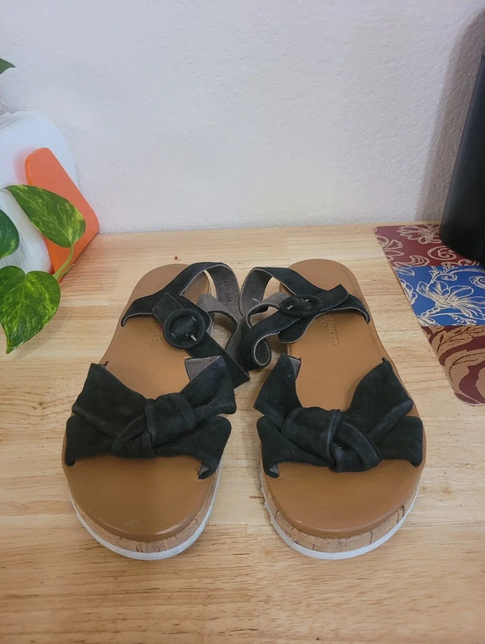 New Paul Green Black Suede Trento Ankle Strap Platform Sandals Size 8.5