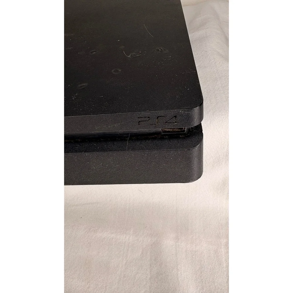 Sony playstation slim