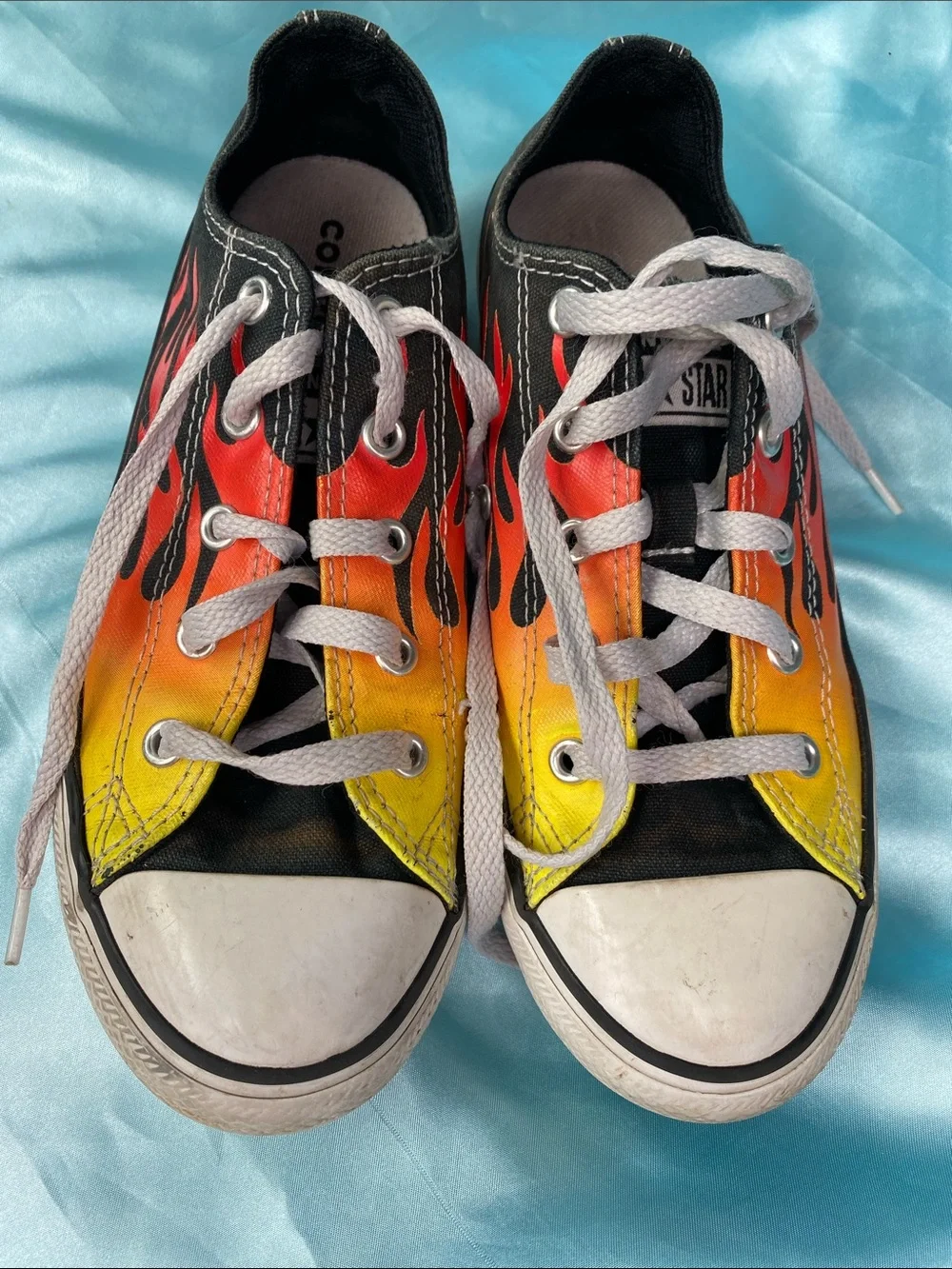 Converse classic low