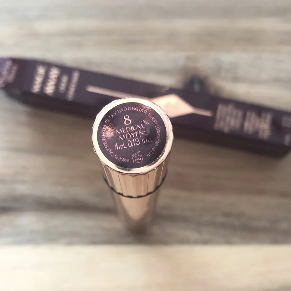 Charlotte Tilbury Magic Away Liquid Concealer 8 Medium