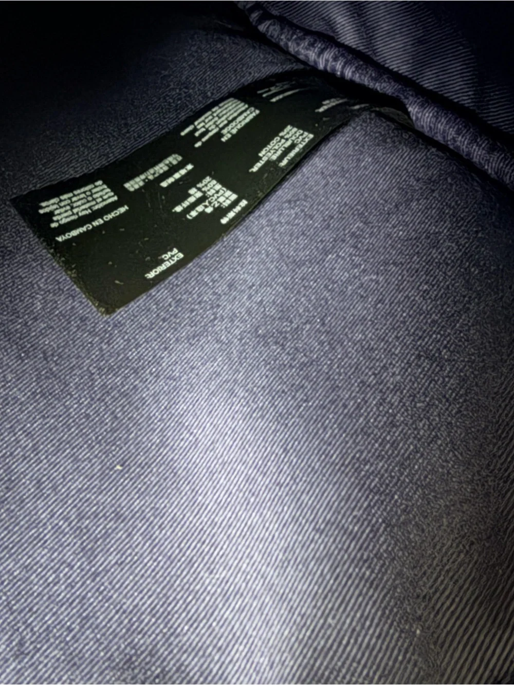 Lacoste sleek black