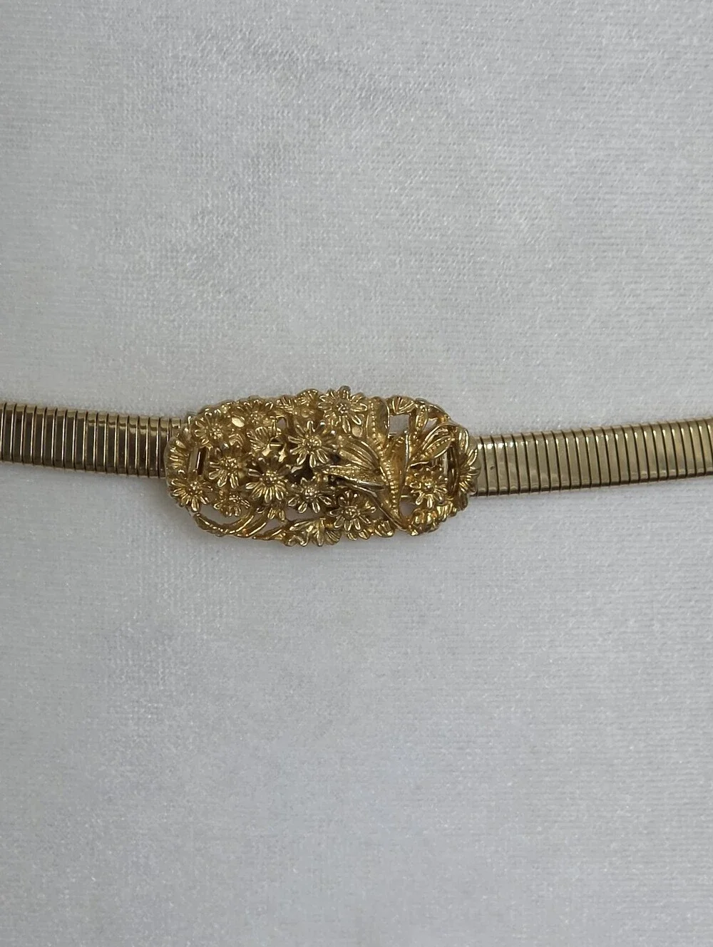 Vintage Gold Tone Stretch Snake Chain Belt Floral Filigree Buckle Boho Glam