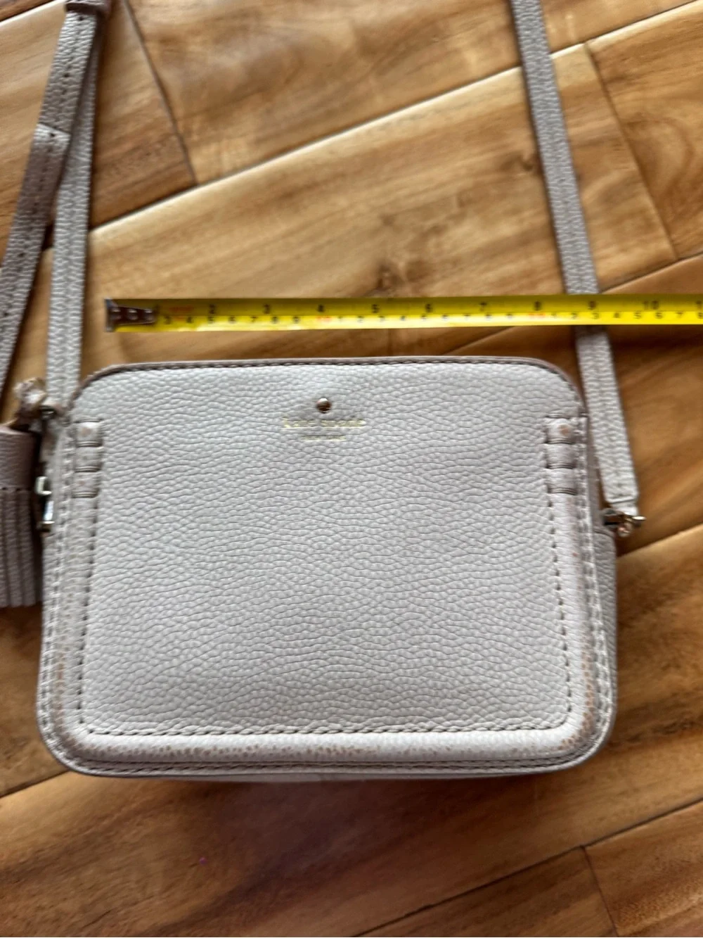 kate spade compact pebbled
