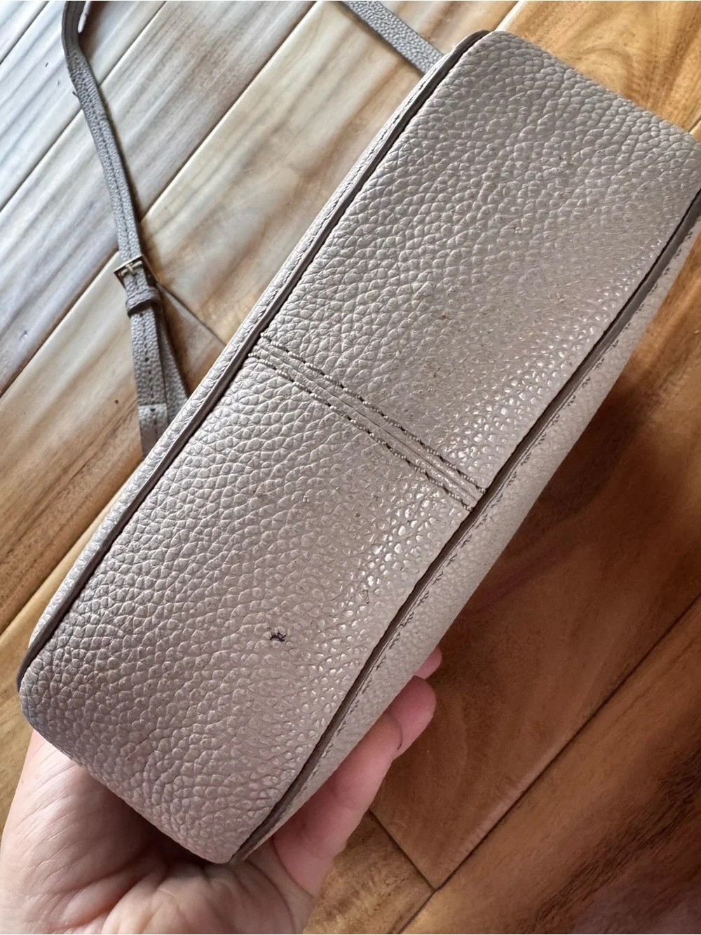 kate spade compact pebbled