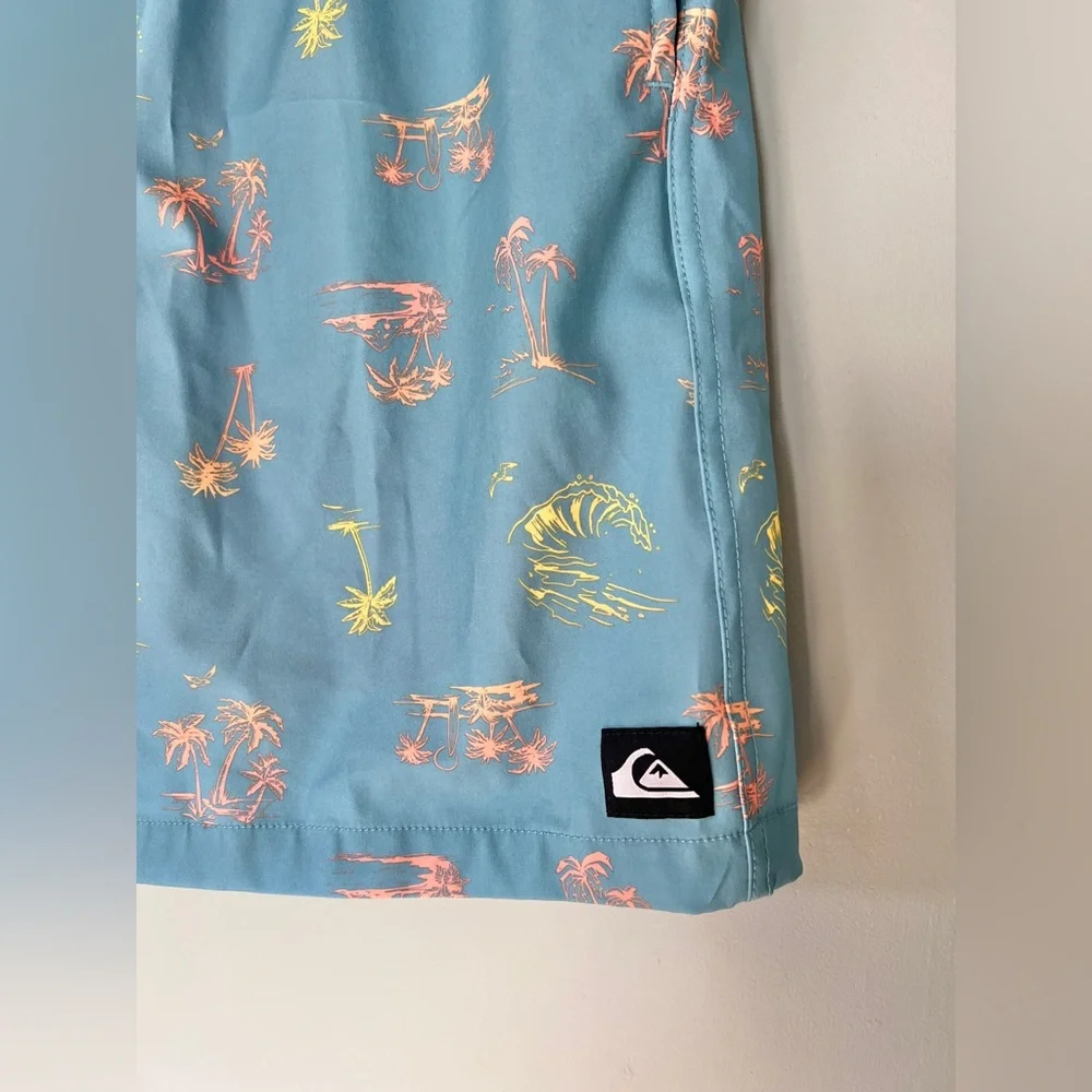 Quiksilver Swim Shorts Suit Trunks Mesh Liner Palm Tree Print Boys XL‎ 18/20