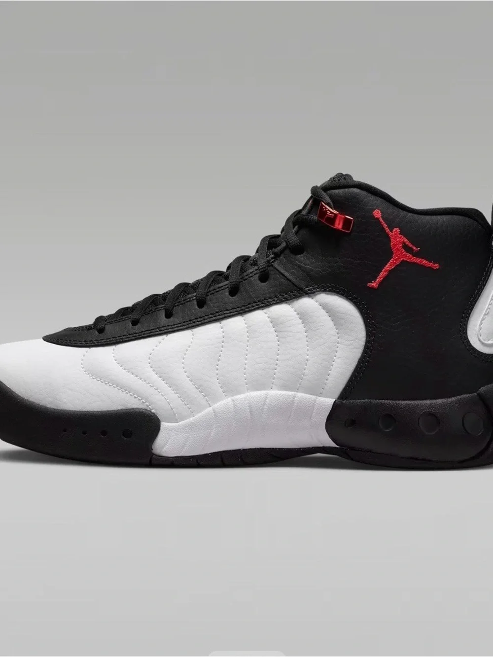 Jordan Men’s Mid Sneaker - Black/White/Red New. Original box is broken.