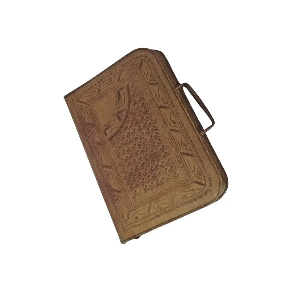 Vintage 1970s Mexican Tooled Leather Briefcase Portfolio Zip Around 14