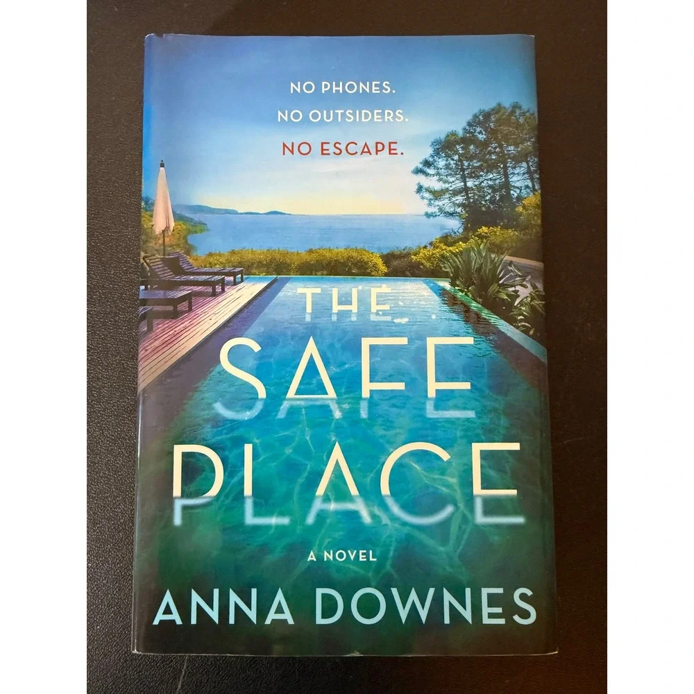 The Safe Place Anna‎ Downes Hardcover Psychological Thriller Mystery Novel 2020