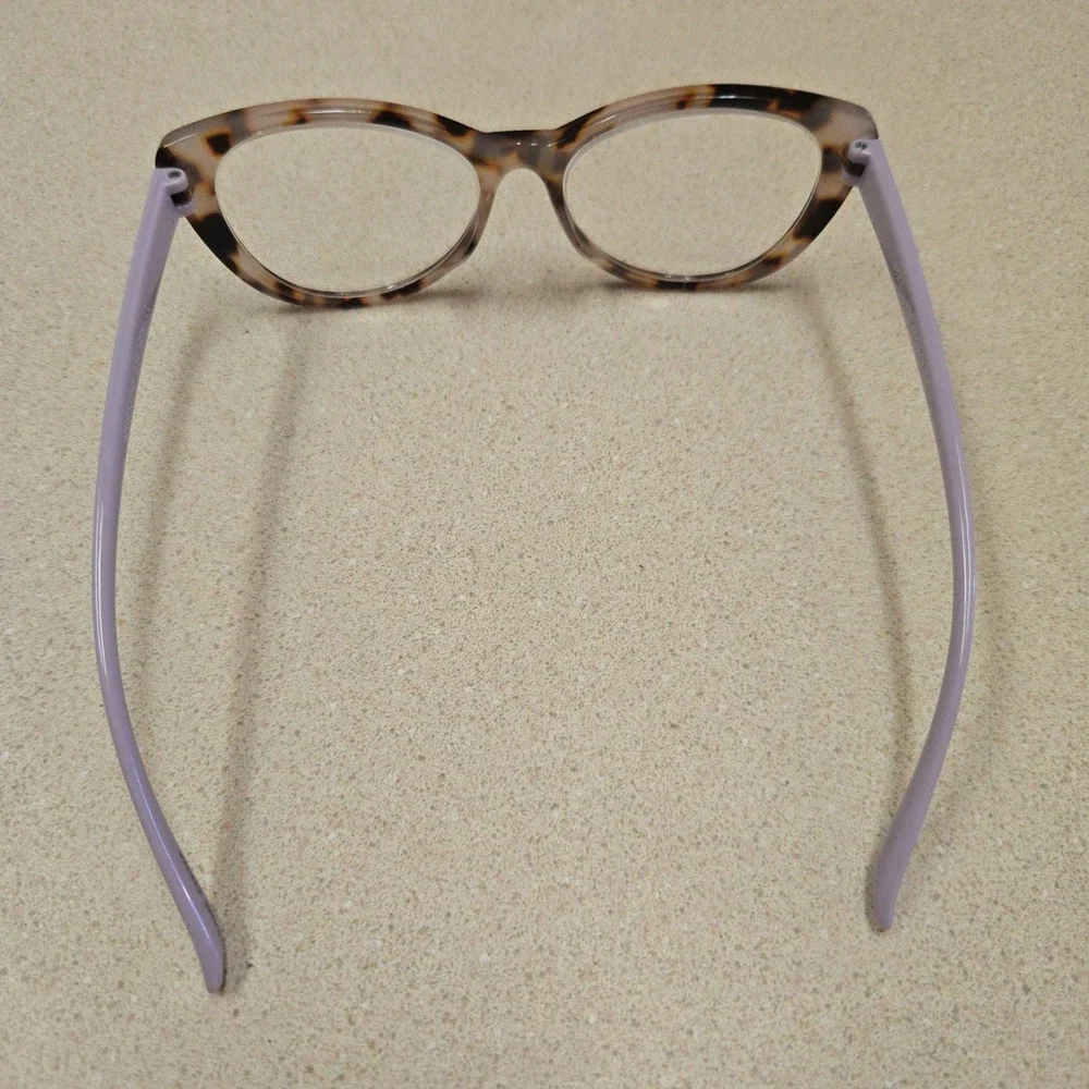 Marilyn Monroe Reading Glasses  Cat Eye Tortoiseshell Lavender +2.50 Women Purpl