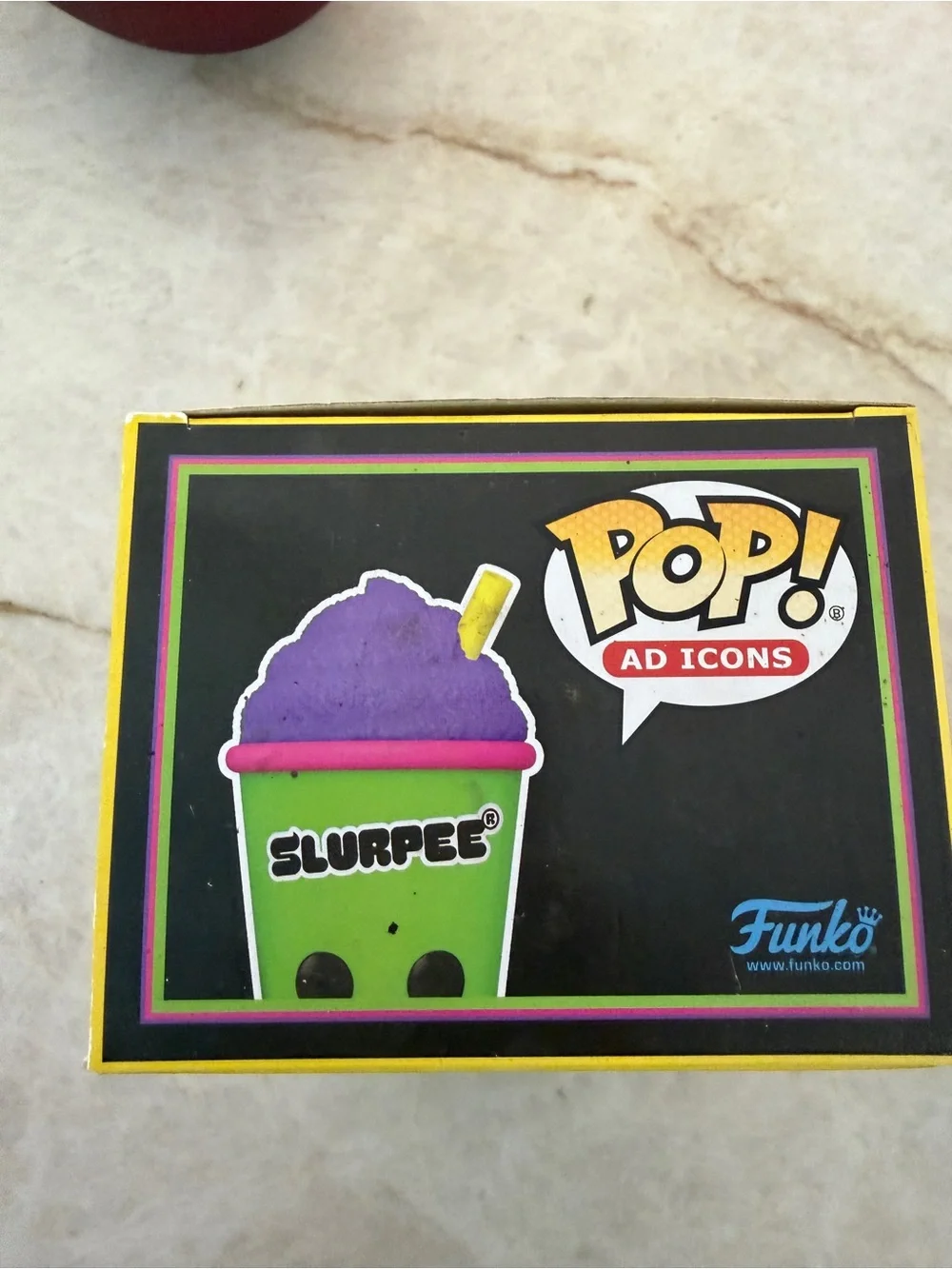 New 2 Funko Pop Ad Icons 7 Eleven Green & Blue Cups Slurpee 193 194 Blacklight