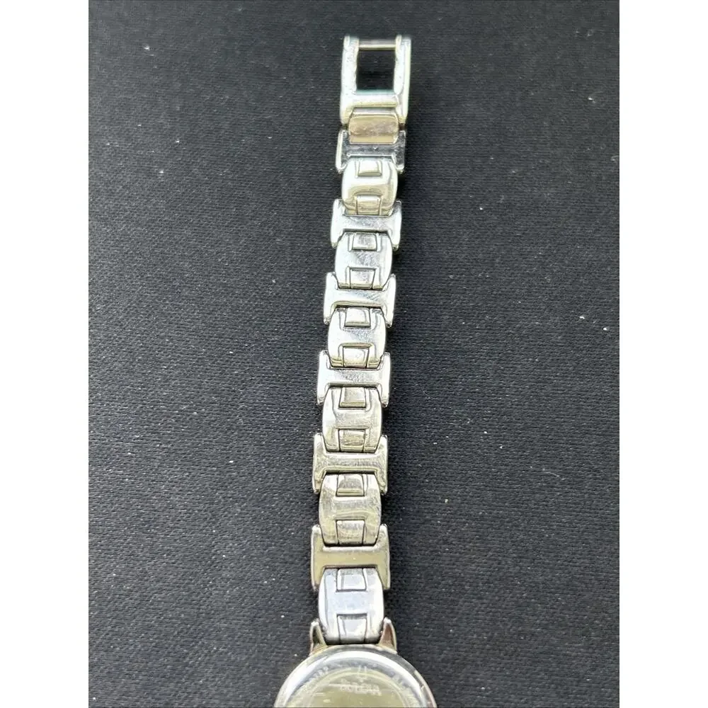 Bulova mop dial