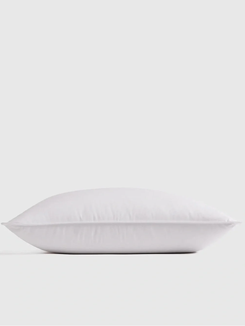 Quince Luxe Goose Down Standard Pillow Medium/Firm Retail $144