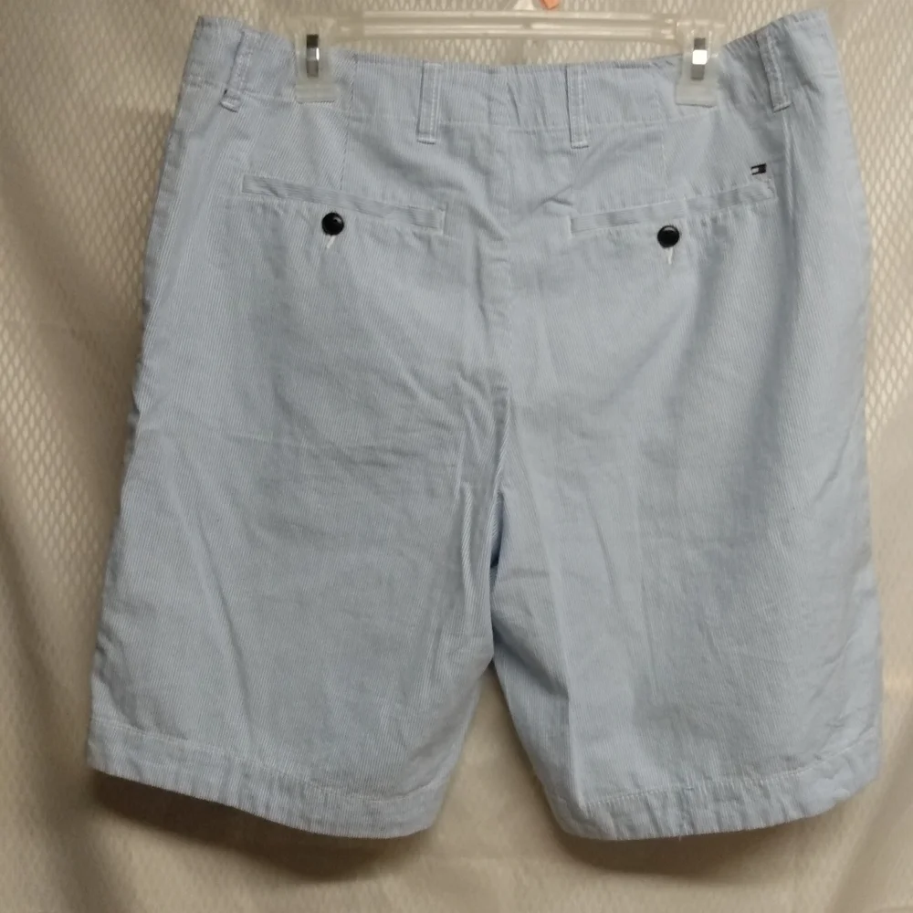 Men's Tommy Hilfiger Classic Fit Shorts,  32,  White & Blue strip,  pre-…