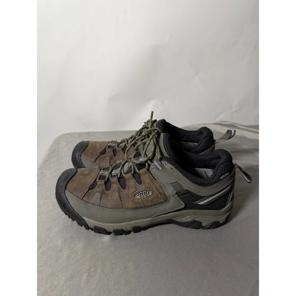 Keen targhee iii