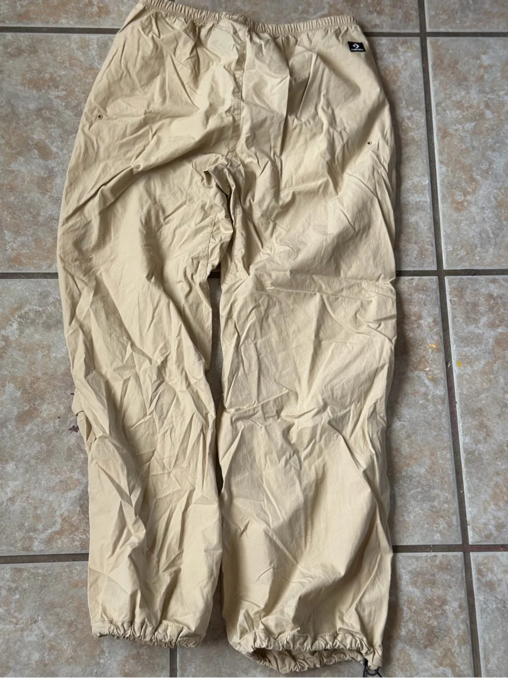 Converse Men’s Khaki Tan Woven Parachute Pants Cargo Joggers Drawstring Size S