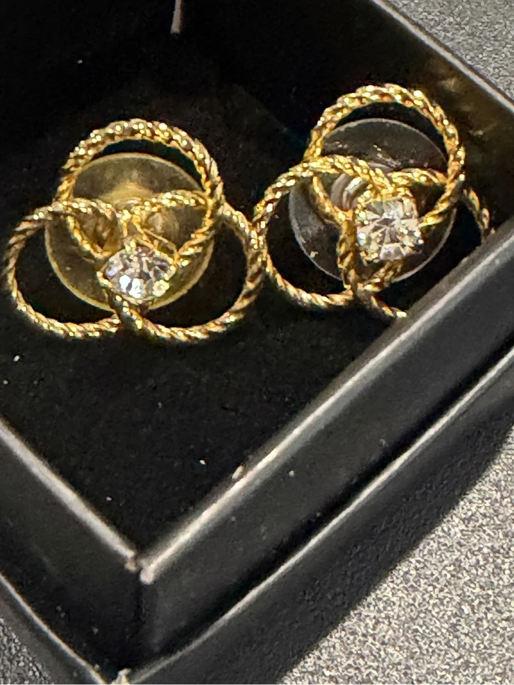 Avon women’s gold