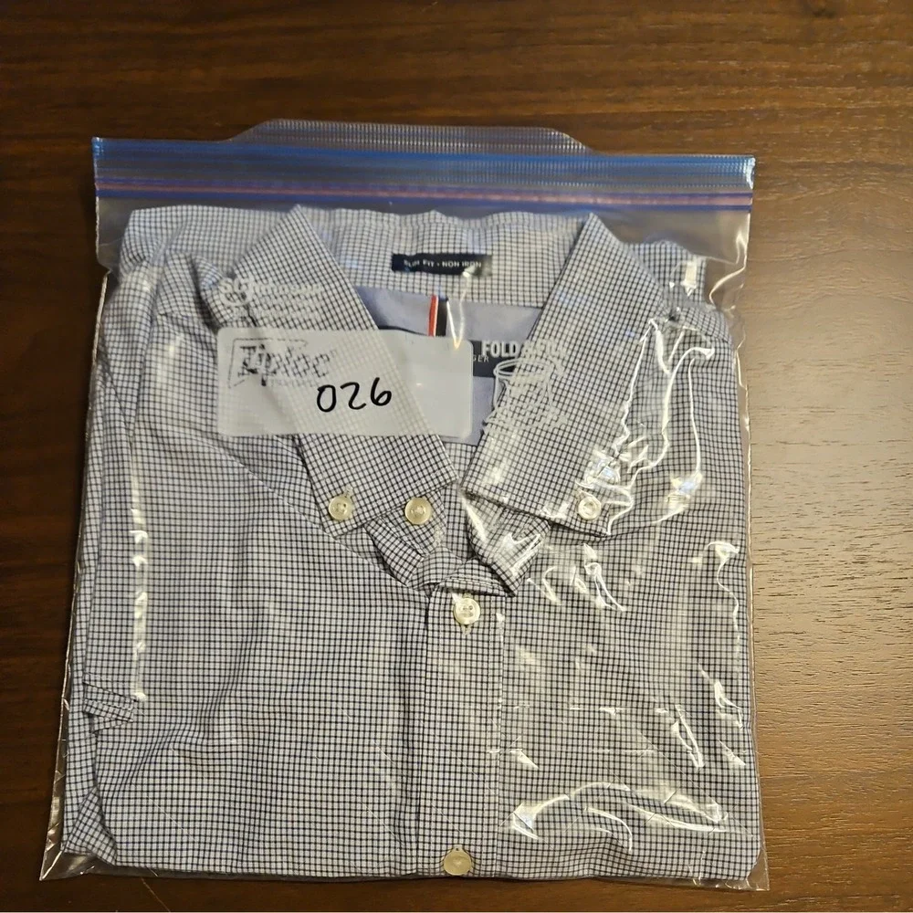 Tommy Hilfiger Slim Fit Shirt Men 16.5-34/35 Blue Check. Button Down Long Sleeve