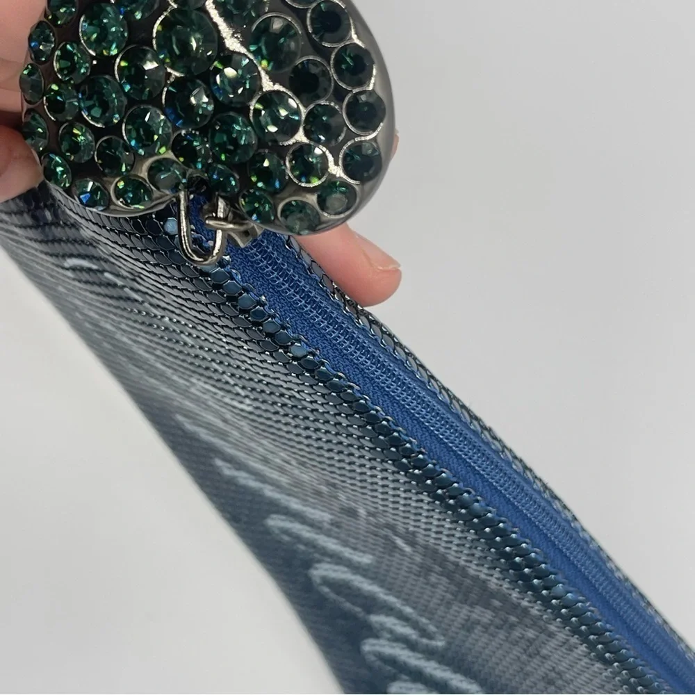 Felix Rey New York | Blue Mesh Metal Amour Clutch with Heart Charm​