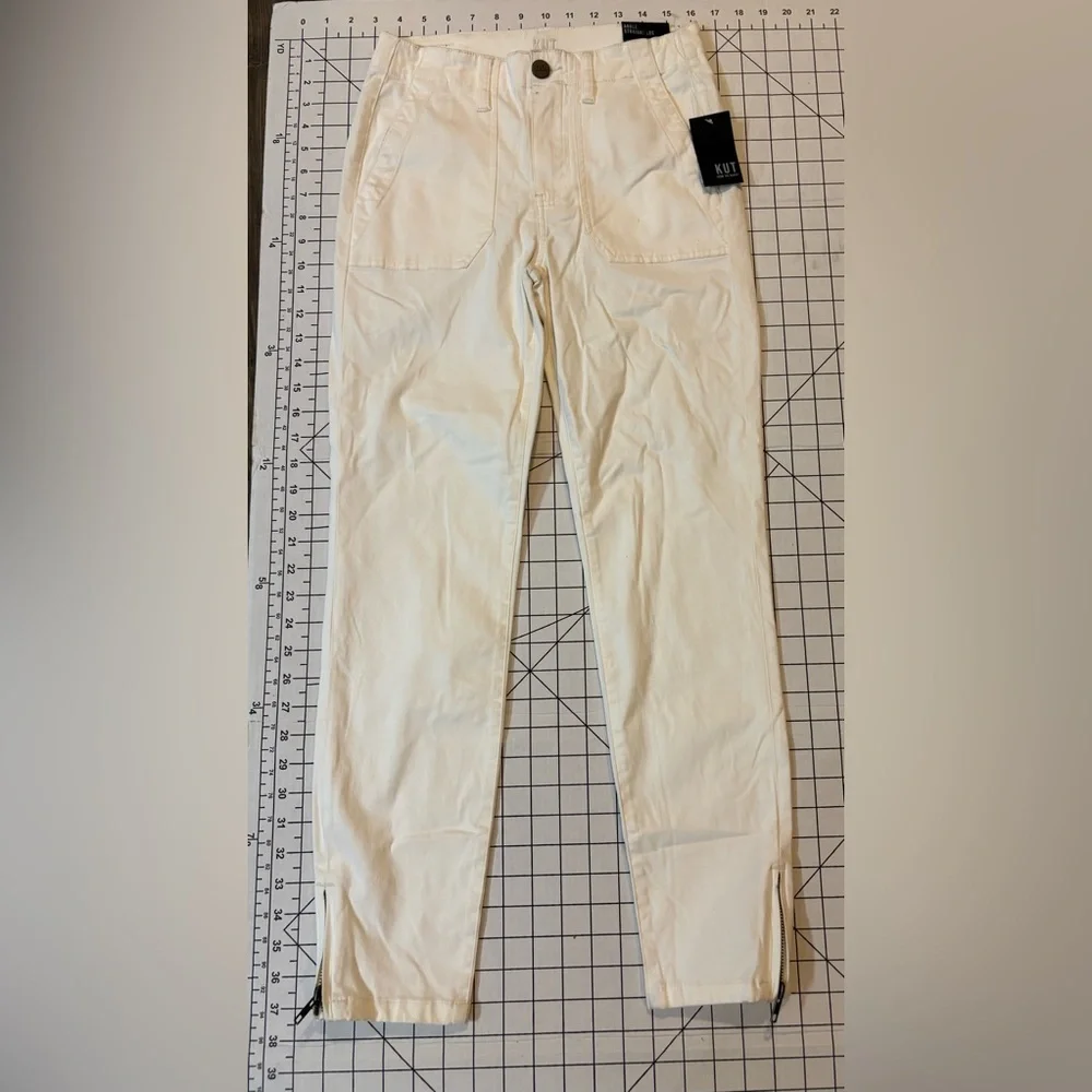 NWT Kut‎ From The Kloth Women’s Size 0 Off-White Ankle Straight Leg Pants