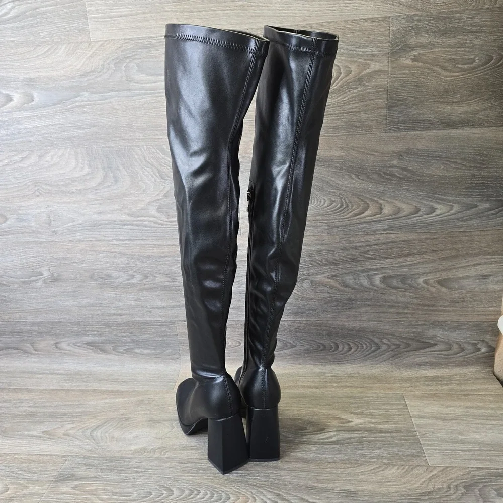 Dolls Kill Knee High Boots Women's 6 Black Stretchy Baddie Square Toe Festival‎