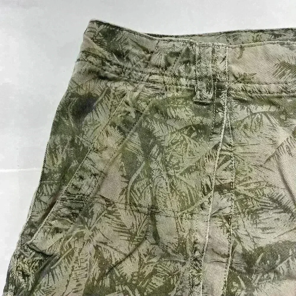 Pam & Gela Tropical Palm Tree Print Shorts Womens‎ Size 0 100% Tencil Soft!