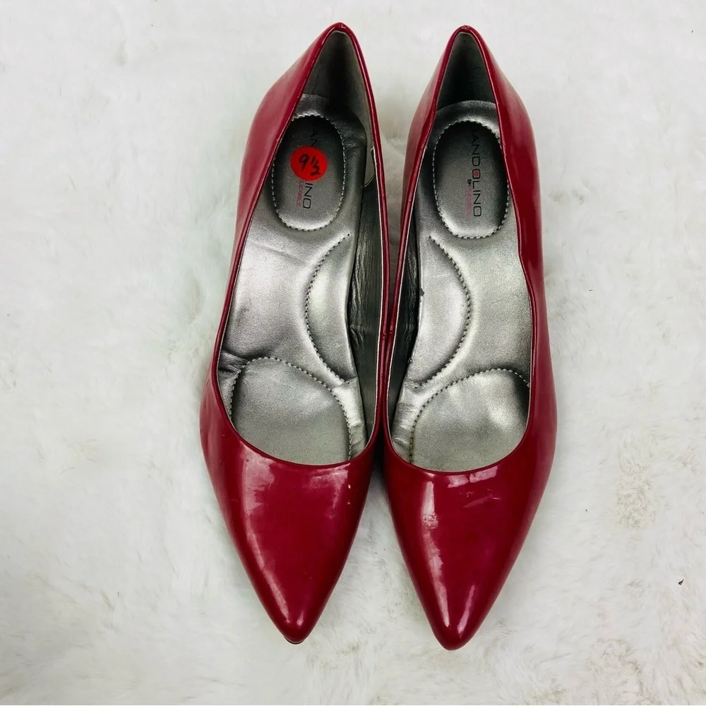 Bandolino Red Women's pointed Heels size 9.5