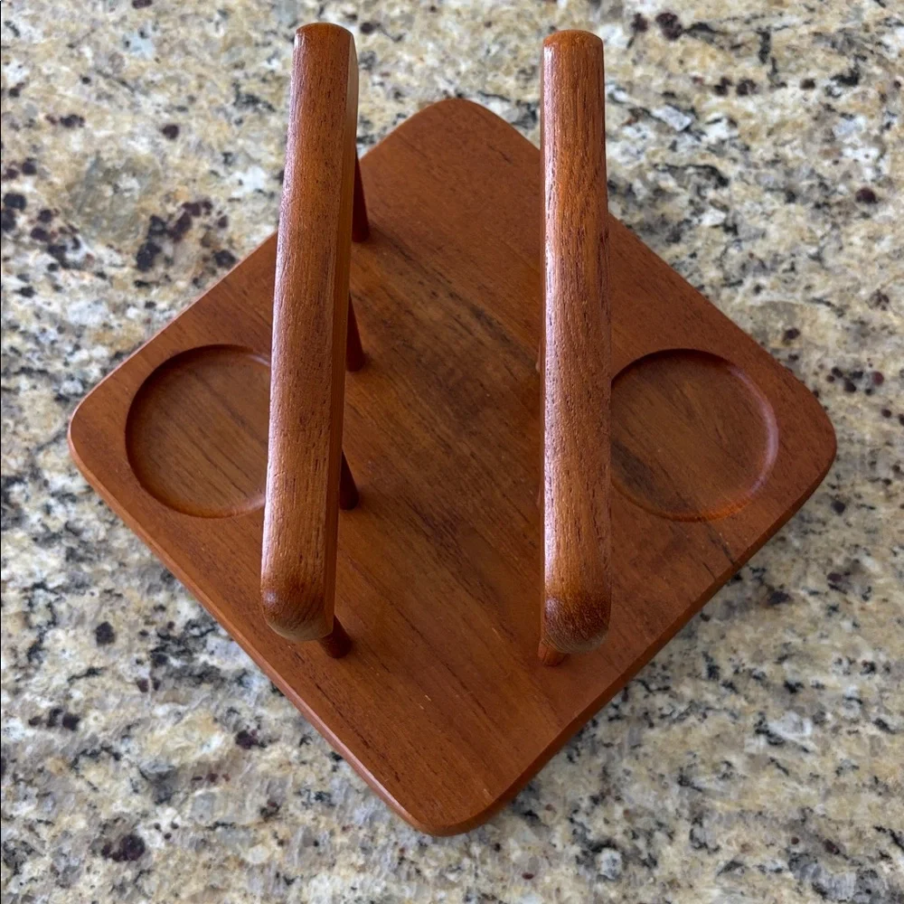 Vintage Teak Wood Salt & Pepper Shakers  Napkin Holder MCM‎ mid-century modern