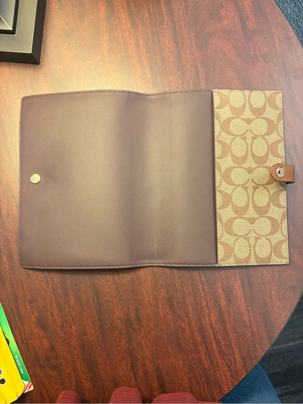 Coach classic signature